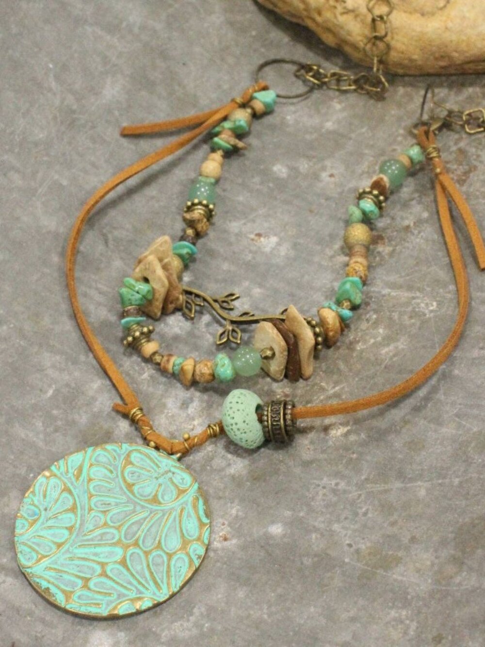 NWT Green & Bronze & Patina Leaf Branch Pattern Layered Necklace Set